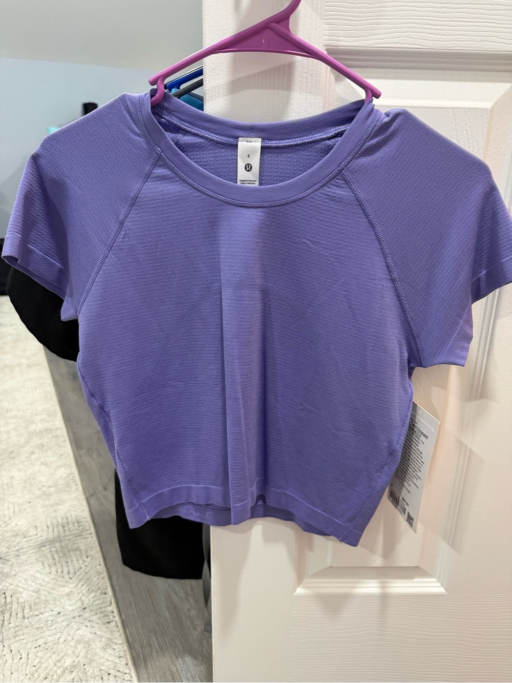 lululemon athletica Short Sleeve cropped swiftly tech